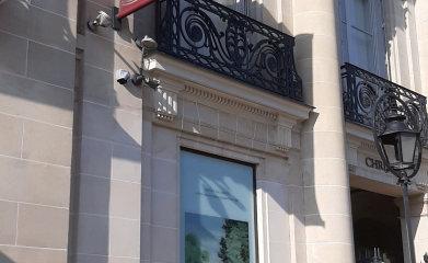 Verre feuilleté Christies image 5